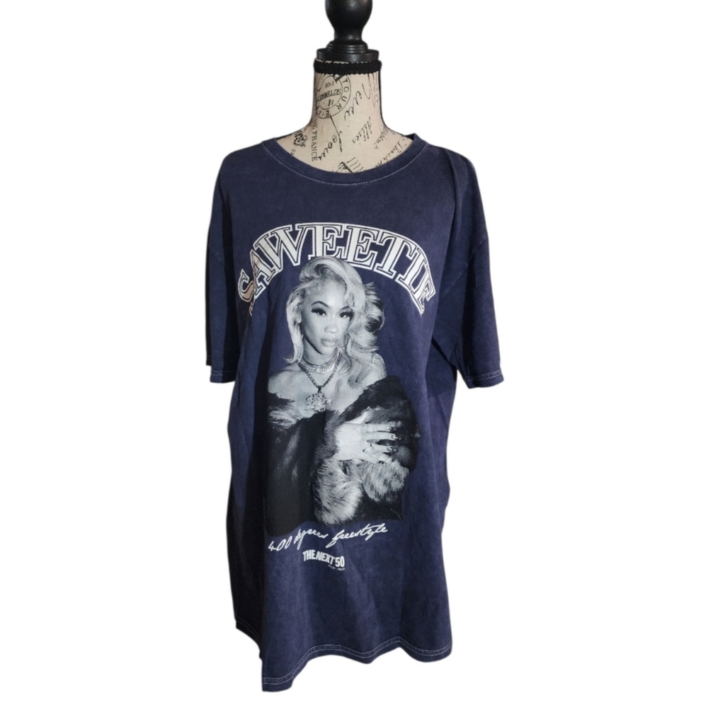 NWOT Saweetie Legends Apparel Tee, Large